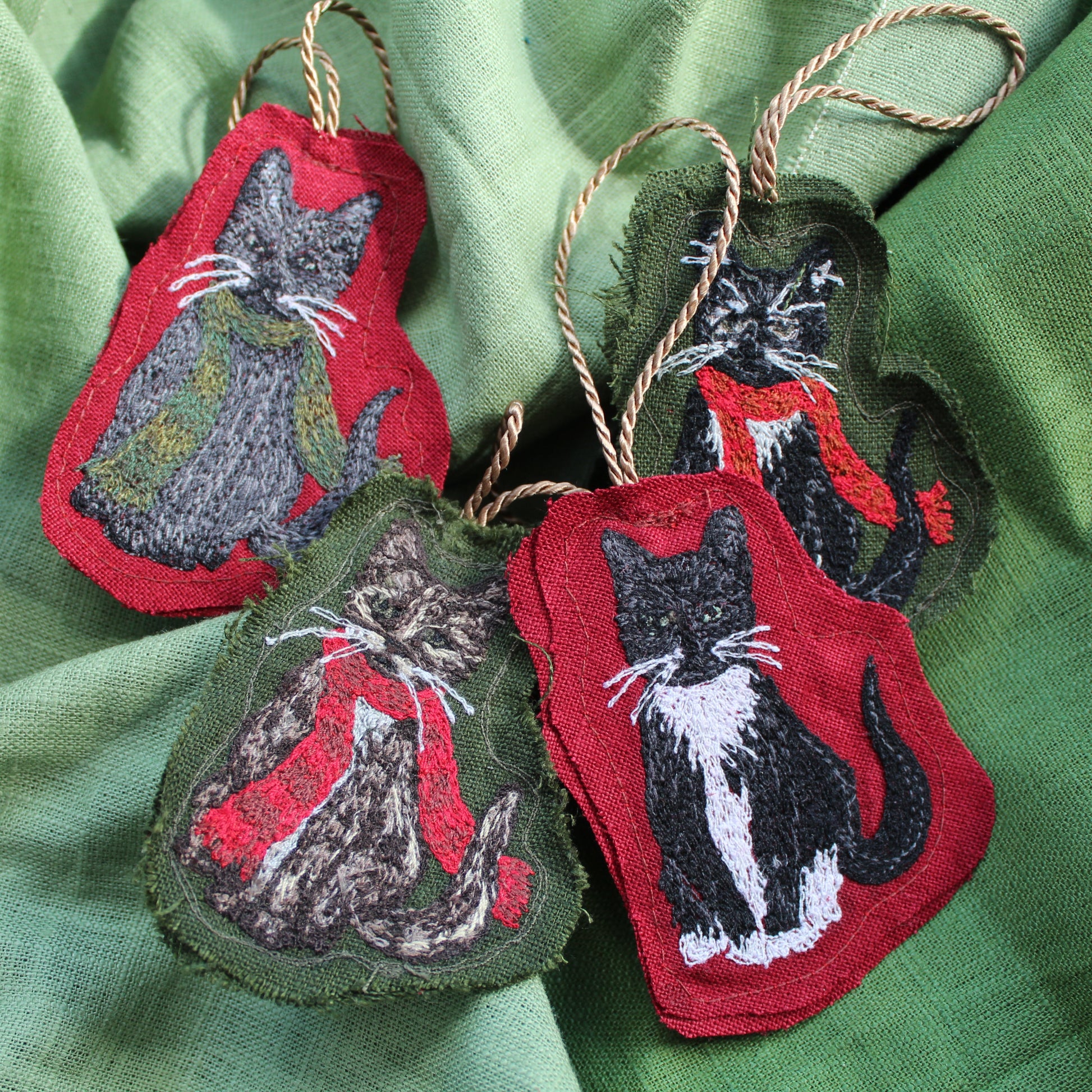 Custom Pet Portrait Christmas Decoration - Full Body
