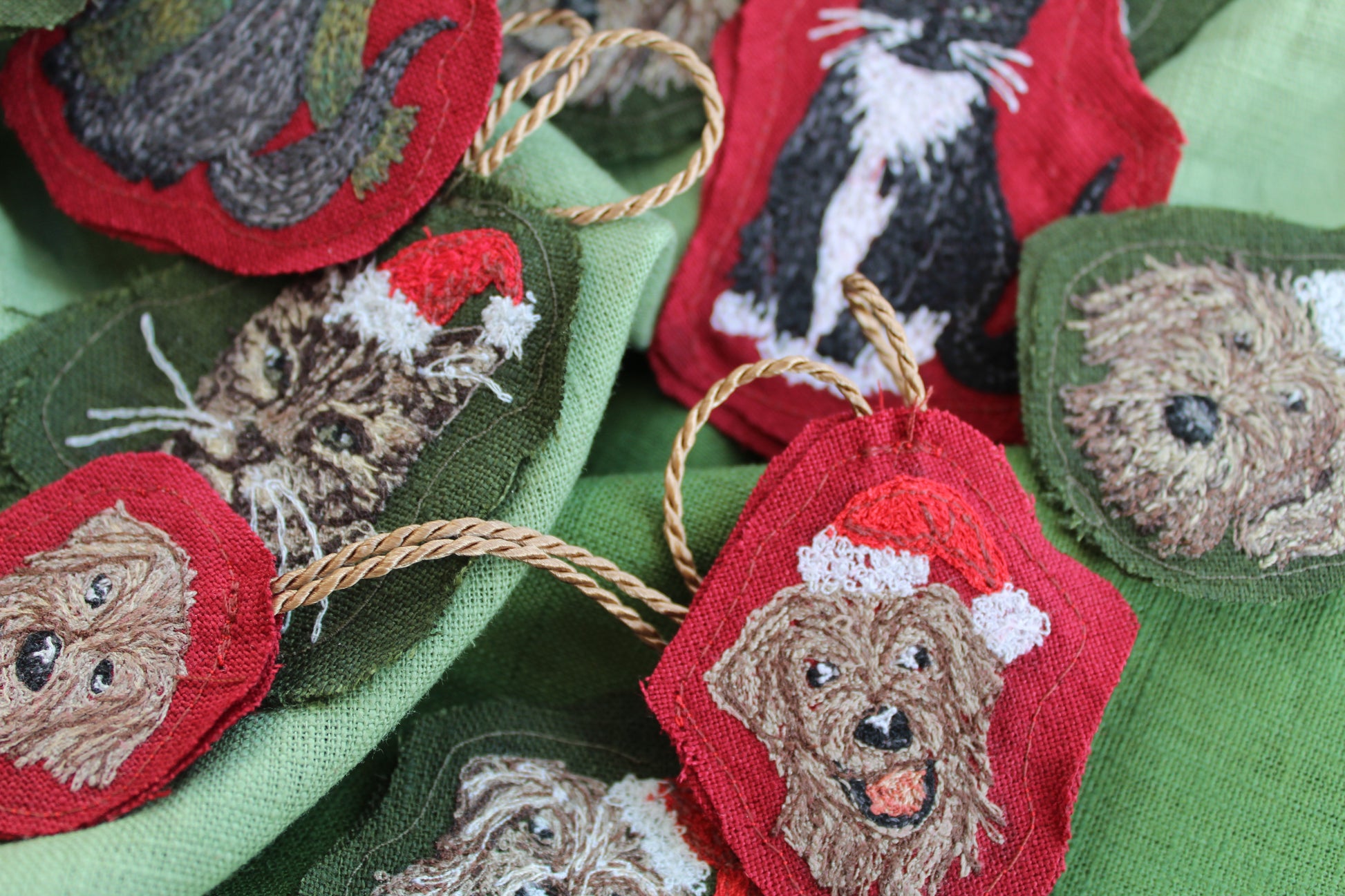 Custom Pet Portrait Christmas Decoration - Head/Neck